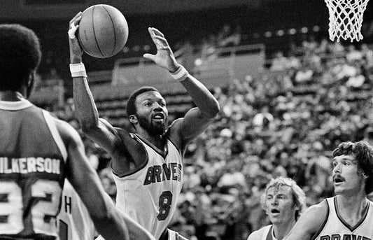 The Unforgettable Legend: Marvin Barnes and the Spirits of St. Louis